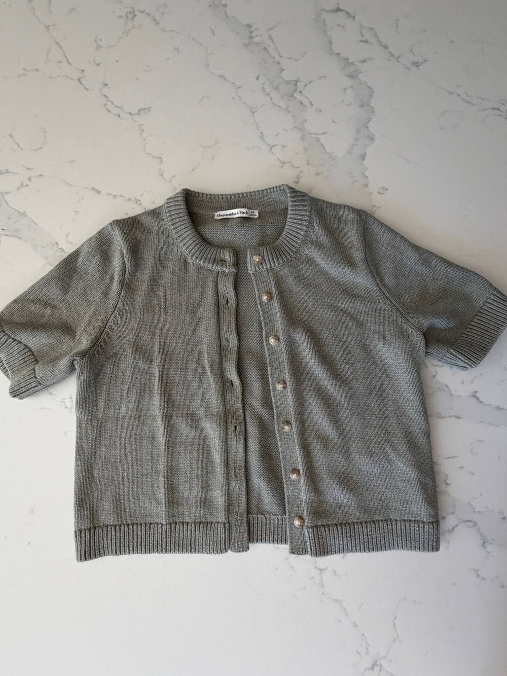 Abercrombie & Fitch Short-Sleeve Knit Cardigan in Light green